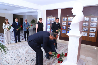 “23 iyun-Dövlət Qulluqçularının Peşə Bayramı Günü” qeyd edilib.