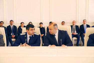 “Konstitusiya və Suverenlik ili”çərçivəsində  “Ümummilli Lider Heydər Əliyev müstəqil Azərbaycan Konstitusiyasının    müəllifidir”    mövzusunda   tədbir keçirlilib.