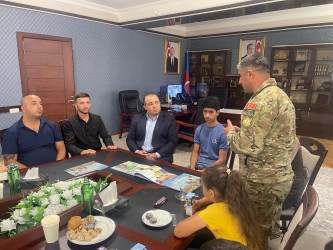 Kəlbəcər rayon İcra Hakimiyyətinin başçısı Azər Qocayev “1 iyun-Uşaqların Beynəlxalq Müdafiəsi Günü”nü şəhid  və qazi övladları ilə birgə qeyd edib.