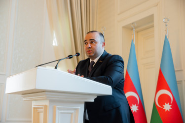 “Konstitusiya və Suverenlik ili”çərçivəsində “Şanlı Zəfərin qazanılmasında Heydər Əliyev siyasətinin rolu”  mövzusunda  Elmi-Praktiki Konfrans keçirilib.