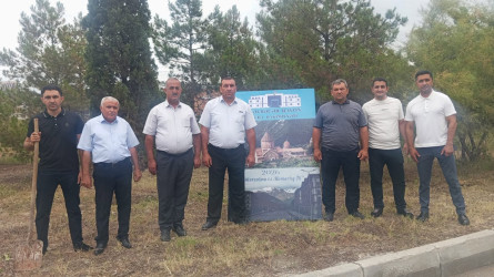 Kəlbəcər Rayon İcra Hakimiyyətinin  təşkilatçılığı ilə “Şəhərsalma və Memarlıq  ili”  çərçivəsində növbəti iməclik  aksiyası  həyata keçirilib