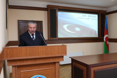 28 May - Müstəqillik Günü qeyd edilib.