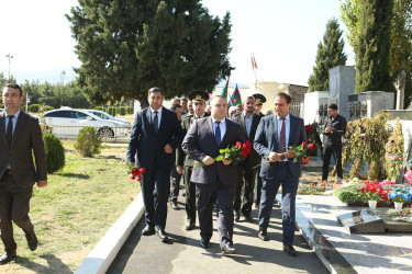 Vətən müharibəsi şəhidləri Məhərrəmli Fuad Füzuli oğlunun və Məmmədov Cavad Səfiyar oğlunun ildönümü ilə əlaqədar Şəhidlərimizin  məzarları ziyarət edilib,