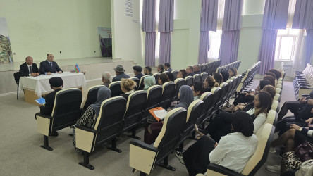 Kəlbəcər rayon İcra Hakimiyyətinin başçısı Azər Qocayev Bakı şəhəri, Qaradağ rayonu, Qobu Park-2 köçkün qəsəbəsində yaşayan vətəndaşlar üçün səyyar-görüş qəbulunu keçirib.