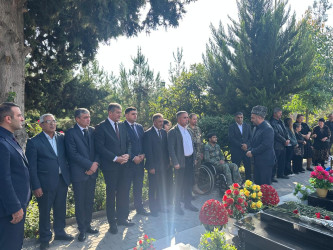 Vətən müharibəsi şəhidi, mayor Mikayılov Azər Əmrah oğlunun ailəsi və məzarı ziyarət edilib.