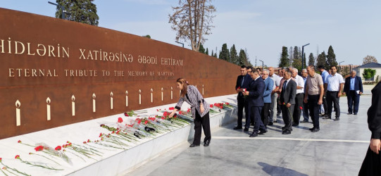 27 Sentyabr – Anım Günü ilə əlaqədar Gəncə Memorial Kompleksi ziyarət edilib