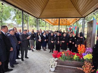 Vətən Müharibəsi şəhidi Abdullayev Həsən Aydın oğlunun ailəsi və məzarı ziyarət edilib.