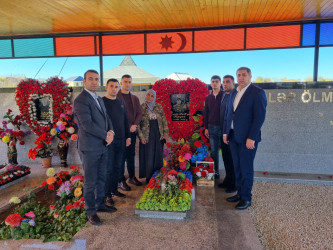 8 noyabr Zəfər günü ərəfəsində Şəhid Tağıyev Eşqin Asif oğlunun məzarı ziyarət edilib.