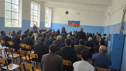 Kəlbəcər rayon İcra Hakimiyyətinin başçısı Azər Qocayev Şəmkir şəhəri, Texniki Peşə Məktəbi, Xeyir-şər yerinin binasında həmin ərazidə yaşayan vətəndaşlar üçün səyyar-görüş qəbulunu keçirib.