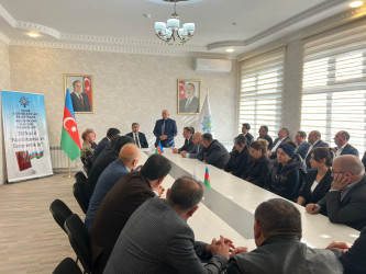 YAP Kəlbəcər rayon təşkilatı tərəfindən “Konstitusiya və Suverenlik İli” çərçivəsində 8 Noyabr – Zəfər Günü münasibətilə  4 noyabr 2025-ci il tarixində  Zəfərin təntınəsi mövzusunda tədbir keçirilmişdir.