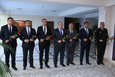 28 May - Müstəqillik Günü qeyd edilib.