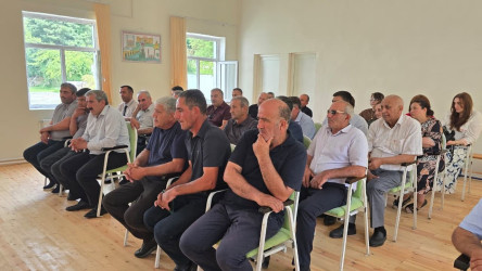 Kəlbəcər rayon İcra Hakimiyyətinin başçısı Azər Qocayev, Kəlbəcər rayon Prokuroru İlkin İsmayılov Şamaxı rayonu Çuxuryurd  kəndi, Nikolay Şeverdyayev adına Çuxuryurd kənd tam orta ümumitəhsil  məktəbin inzibati binasında həmin ərazidə yaşayan vətəndaşlar üçün səyyar-görüş qəbulunu keçirib.