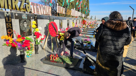 Şəhid Hüseynov Mirzə Xəlifə oğlunun ildönümündə məzarı ziyarət edilib.