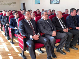 “Şəhərsalma və Memarlıq  İli”ilə bağlı təsdiq edilmiş Tədbirlər Planın Kəlbəcər rayonunda icrasını təmin etmək məqsədi ilə rayonda fəaliyyət göstərən idarə və müəssisə rəhbərləri ilə görüş keçirilmişdir.