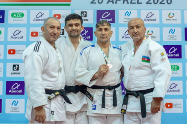 Kəlbəcər Rayon Polis Şöbəsinin şəxsi heyətlə iş  üzrə rəis köməkçisi, polis  polkovnik-leytenantı  Əyyub Əhməd oğlu Hüseynov “Cüdo üzrə veteranlar arasında Azərbaycan çempionatı”nın gümüş mükafatçısı adını qazanıb