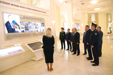 “Konstitusiya və Suverenlik ili”çərçivəsində  “Ümummilli Lider Heydər Əliyev müstəqil Azərbaycan Konstitusiyasının    müəllifidir”    mövzusunda   tədbir keçirlilib.