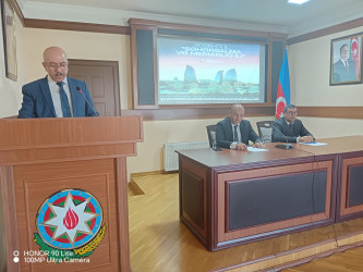 “Şəhərsalma və Memarlıq İli” çərçivəsində Kəlbəcər Rayon İcra Hakimiyyətinin təşkilatçılığı ilə “Memarlıqda milli üslub: Ulu Öndərin müasir Azərbaycan memarlığına töhfələri” mövzusunda tədbir keçirilib.