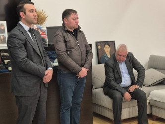 Milli Qəhrəman Hökümə Əliyevanın ailəsi ziyarət edilib.